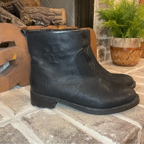 Tory Burch Simone Black Leather Ankle Boots Size 7.5 - Picture 1 of 8